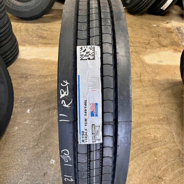 11R24.5 Commercial Truck Tire for Fleet Use Offering Long Service Life and Cost Efficiency