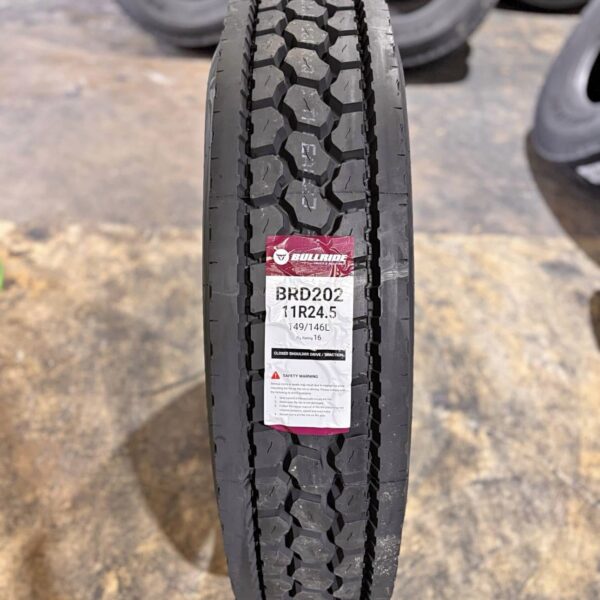 11R24.5 Drive Position Commercial Tire High Traction Pattern for Regional and Highway Use