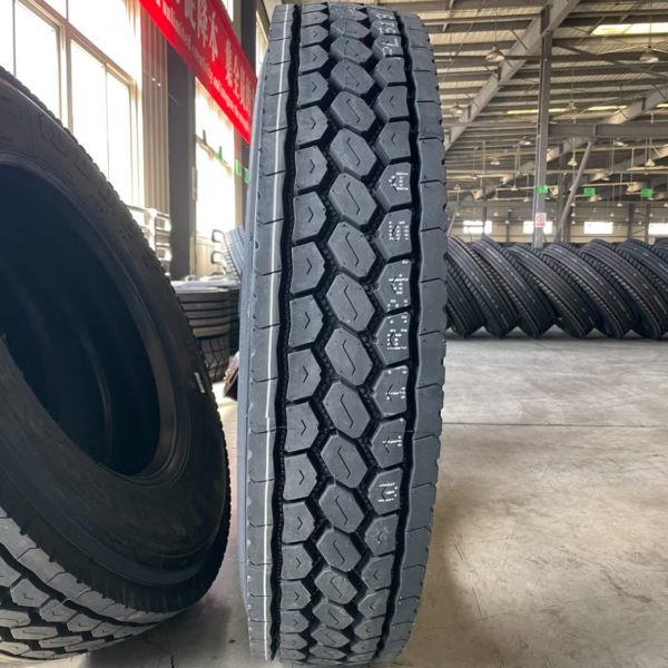275/80R22.5 All Position Commercial Truck Tire DOT Certified for Steer, Drive, Trailer with High Load Rating