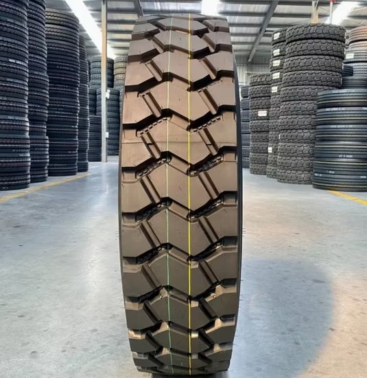 295/75R22.5 All Position Commercial Tire for Semi Trucks DOT Approved with Strong Steel Casing