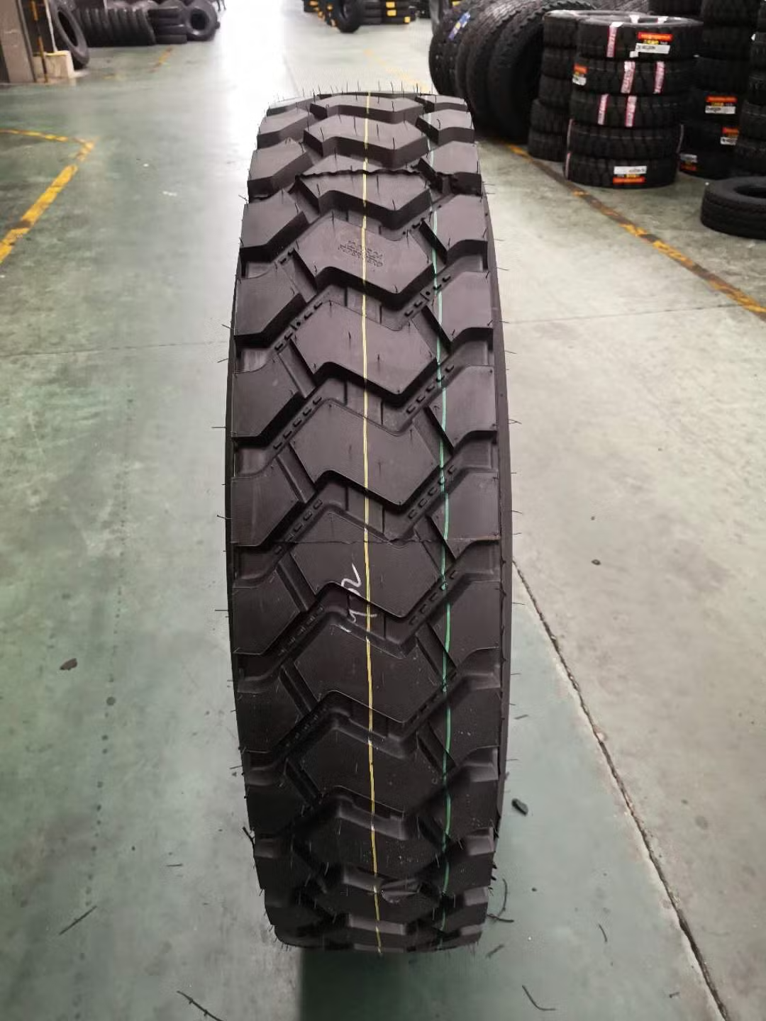 295/75R22.5 All Position Truck Tire Built for Commercial Fleets Seeking Reliability and Value 295/75R22.5 All Position Truck Tire Built for Commercial Fleets Seeking Reliability and Value