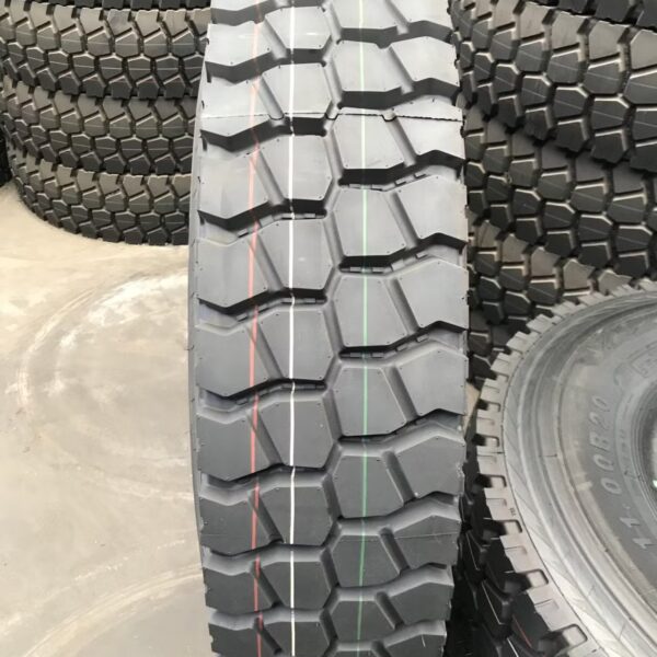 295/75R22.5 Semi Truck Tire DOT Certified for Highway and Regional Routes with Consistent Wear