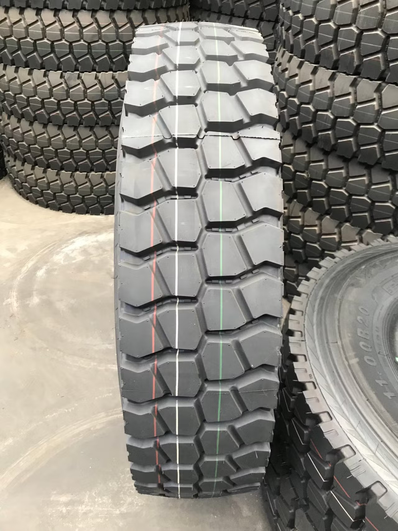 295/75R22.5 Semi Truck Tire DOT Certified for Highway and Regional Routes with Consistent Wear 295/75R22.5 Semi Truck Tire DOT Certified for Highway and Regional Routes with Consistent Wear