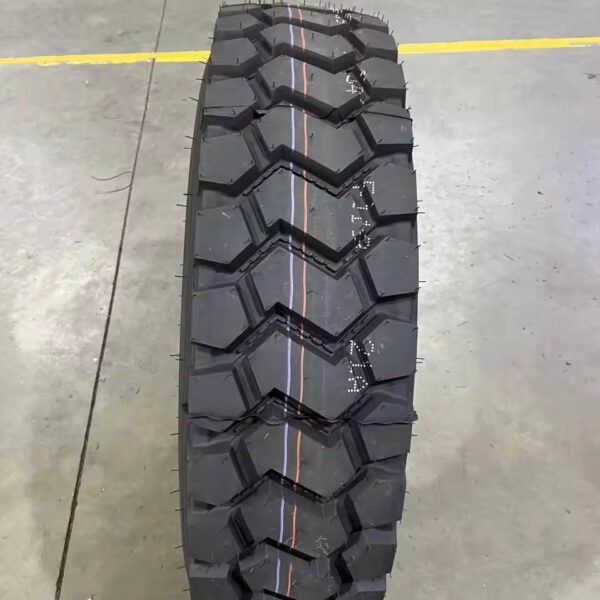 295/75R22.5 Trailer Commercial Tire for Logistics and Freight Transport with Stable Rolling