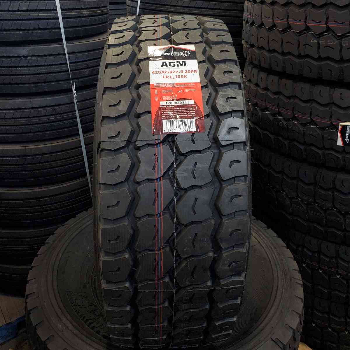 425 65R22.5 Heavy Load Wide Base Tire DOT ECE Certified for Export and International Transport 425/65R22.5 Heavy Load Wide Base Tire