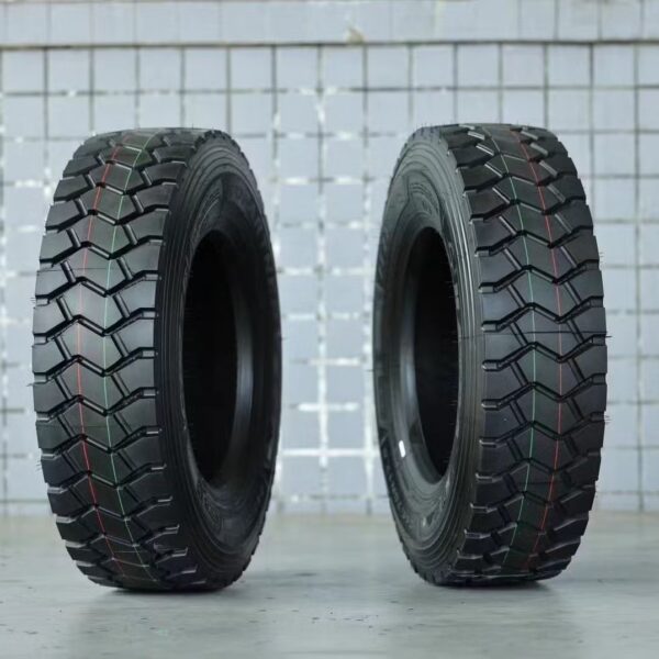445/50R22.5 Commercial Trailer Tire for Highway Use with Heat Resistant Tread Compound