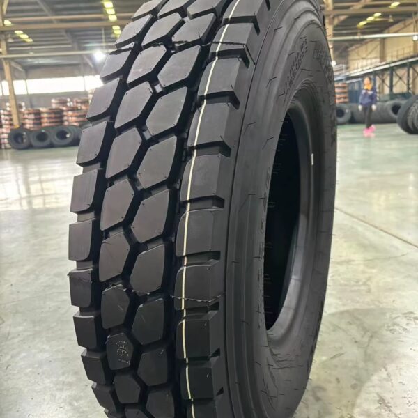 445/50R22.5 Trailer Axle Tire for Commercial Fleets with Enhanced Wear Resistance